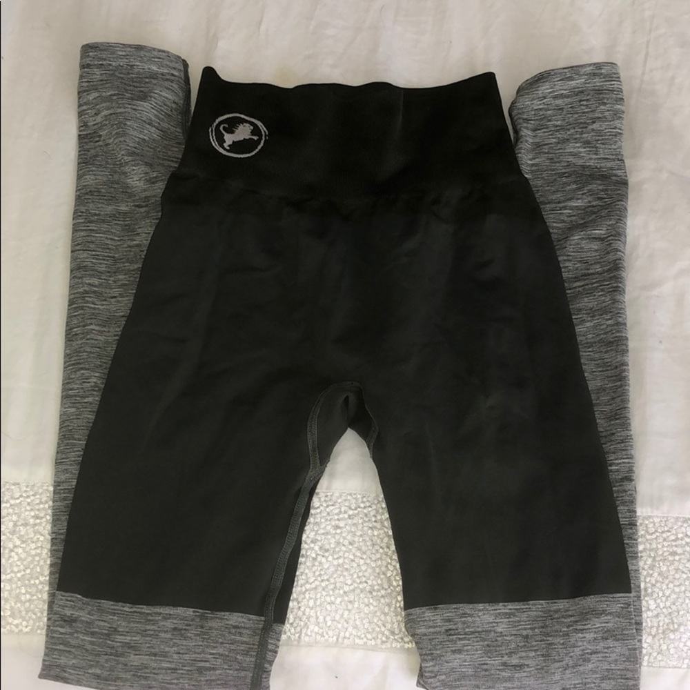 Abs2b seamless pro high knee booty plump leggings